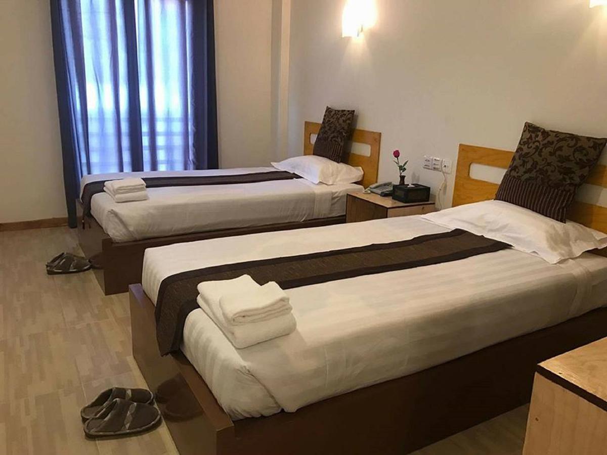 Sky Motel קלאו מראה חיצוני תמונה