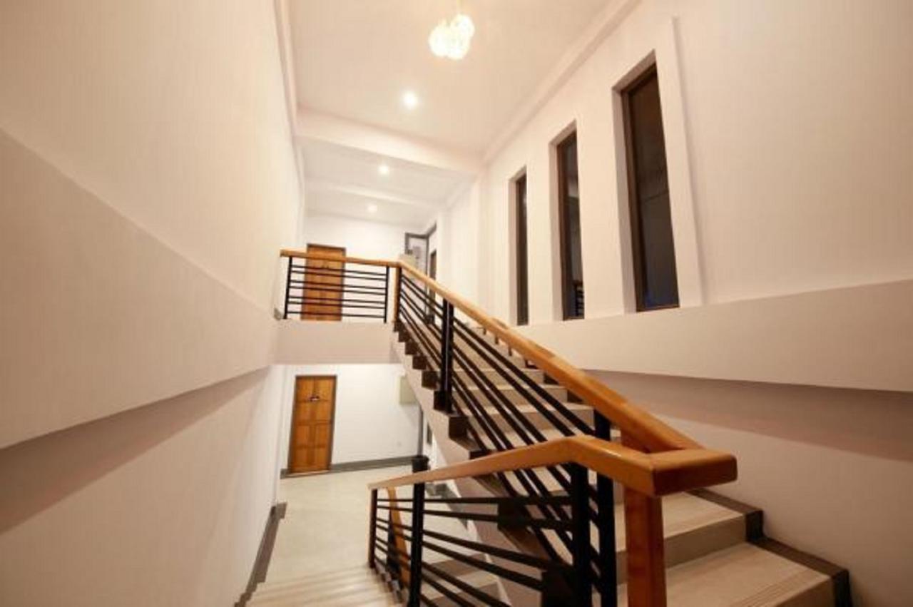 Sky Motel קלאו מראה חיצוני תמונה