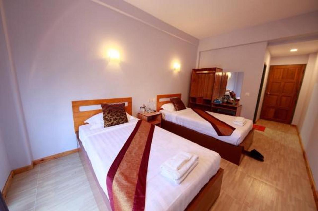 Sky Motel קלאו מראה חיצוני תמונה